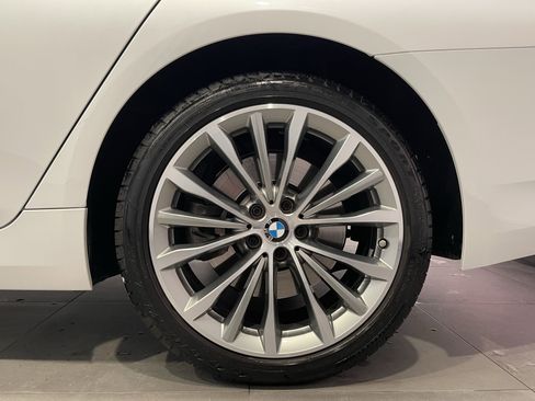 Certified 2023 BMW 540i xDrive w/ Premium Package AWD/4WD image 8