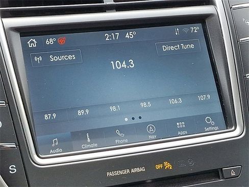 Used 2020 Lincoln Nautilus Reserve image 18