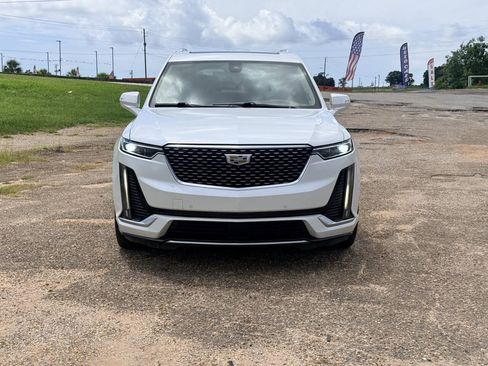 Used 2021 Cadillac XT6 Premium Luxury w/ Platinum Package AWD/4WD image 8