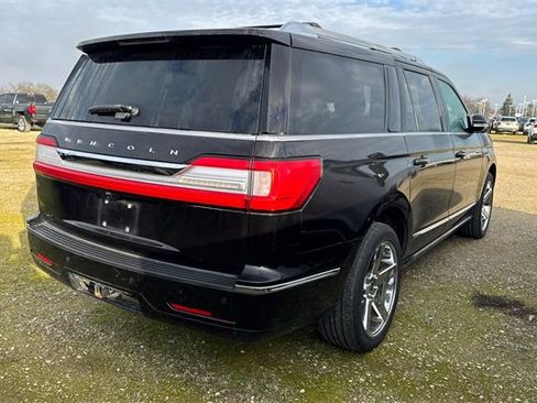 Used 2020 Lincoln Navigator L Reserve w/ Equipment Group 208A Reserve image 3
