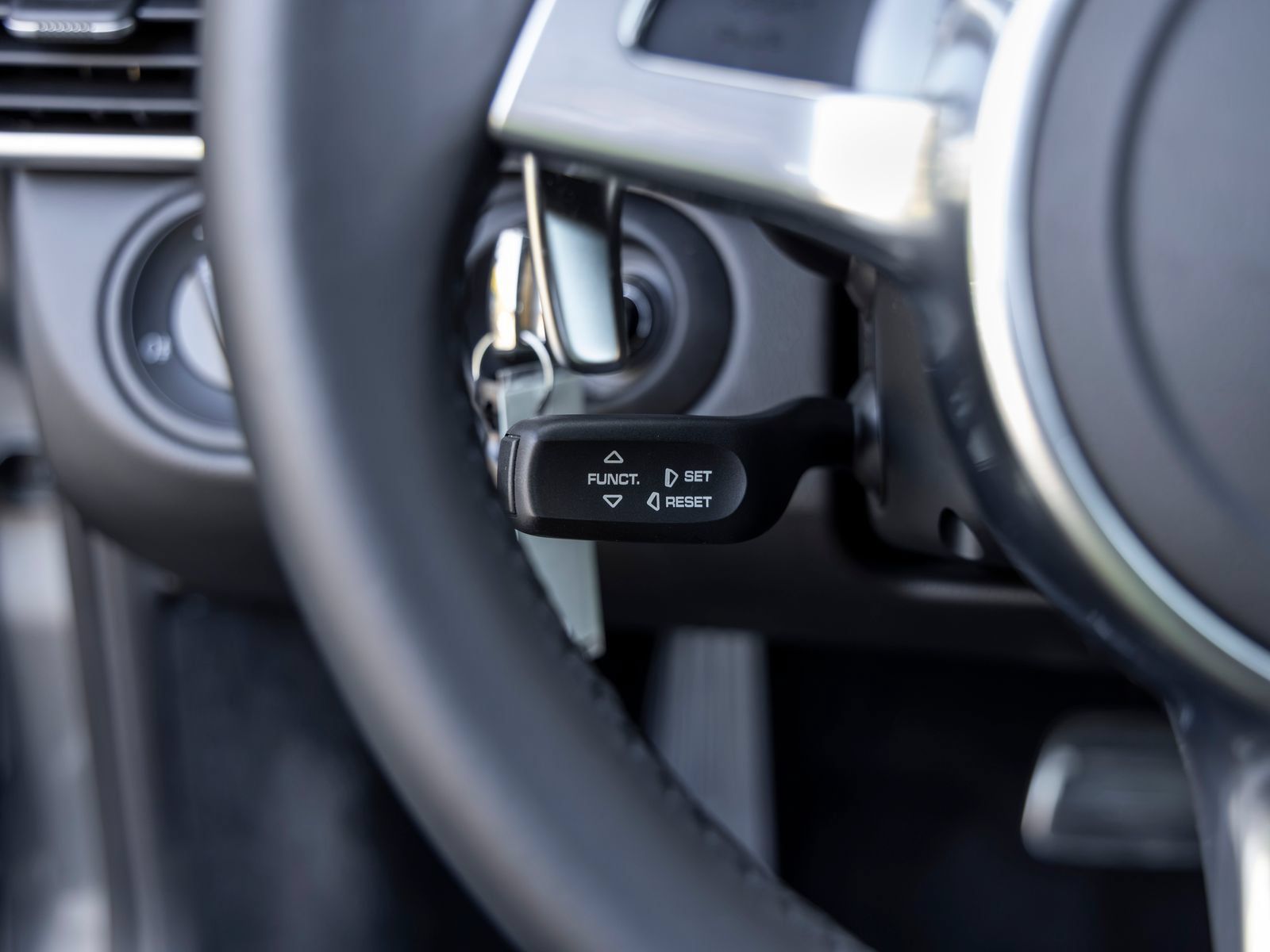 Used 2012 Porsche 911 Carrera S RWD image 33