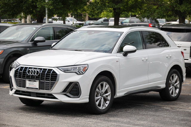 Used 2025 Audi Q3 2.0T Premium AWD/4WD image 20