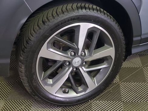 Used 2021 Hyundai Kona Limited FWD image 5