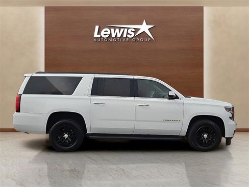 Used 2020 Chevrolet Suburban LT image 5