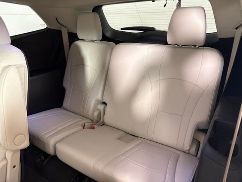 Used 2024 Buick Enclave Essence w/ Sound and Sites Package image 42