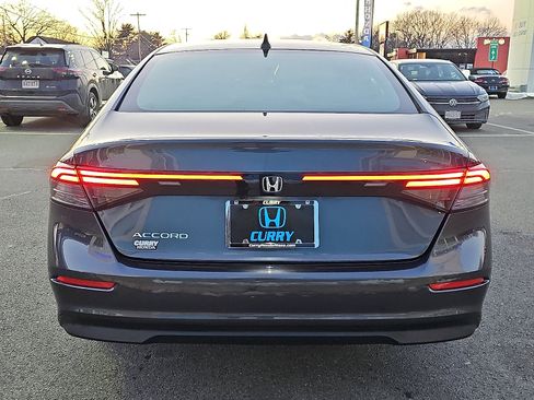 Used 2023 Honda Accord EX image 5