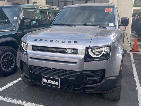 Used 2023 Land Rover Defender 110 S image 1