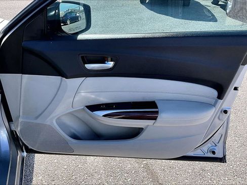 Used 2015 Acura TLX V6 image 25