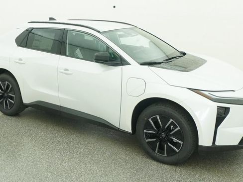 New 2026 Toyota bZ FWD image 12