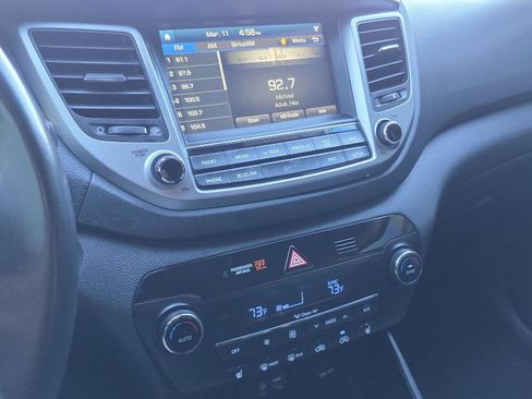 Used 2016 Hyundai Tucson Limited image 18