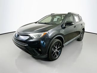 Used 2018 Toyota RAV4 SE AWD/4WD video 3