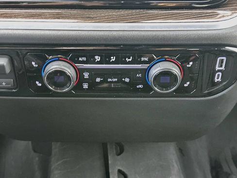 Used 2025 Chevrolet Silverado 2500 LT AWD/4WD image 18