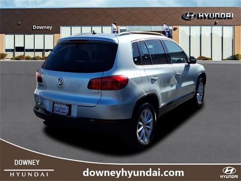 Used 2017 Volkswagen Tiguan Wolfsburg Edition image 4