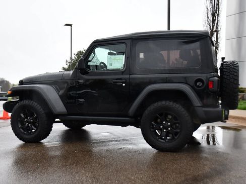 Used 2021 Jeep Wrangler Sport AWD/4WD image 2