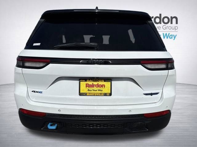 Used 2023 Jeep Grand Cherokee Trailhawk AWD/4WD image 6