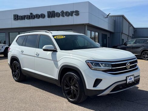 Used 2023 Volkswagen Atlas SE w/ Black Wheel Package AWD/4WD image 1