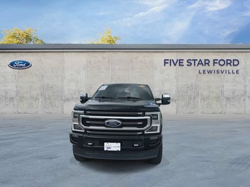 Used 2020 Ford F250 Platinum w/ FX4 Off-Road Package AWD/4WD image 3