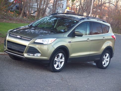 Used 2013 Ford Escape SE image 24