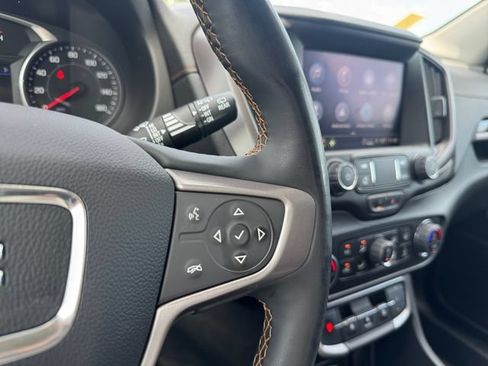 Used 2023 GMC Terrain AT4 AWD/4WD image 31