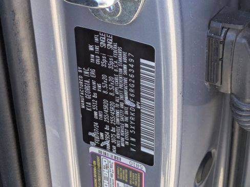Certified 2024 Kia Sorento SX AWD/4WD image 33