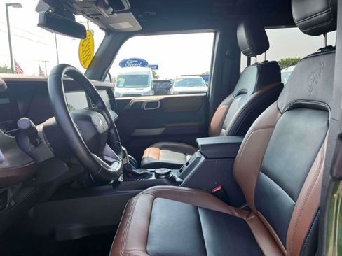 Used 2023 Ford Bronco Outer Banks AWD/4WD image 21