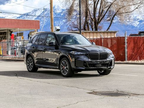 New 2026 BMW X5 xDrive50e w/ M Sport Package image 7