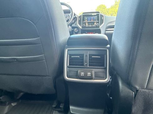 Used 2023 Subaru Forester Premium AWD/4WD image 12