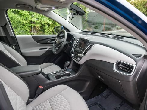 Used 2021 Chevrolet Equinox LT FWD image 15
