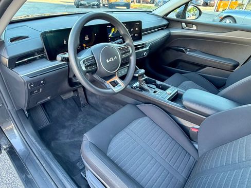 Used 2025 Kia K5 LXS FWD image 23