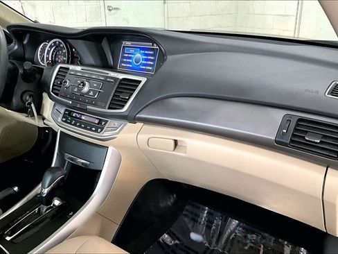 Used 2014 Honda Accord LX image 24