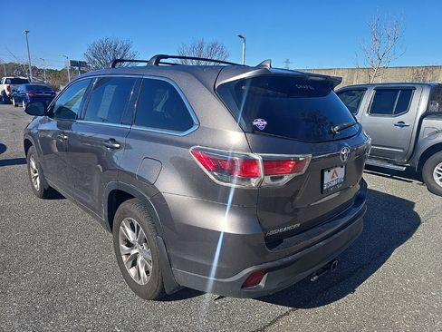 Used 2015 Toyota Highlander Plus image 6