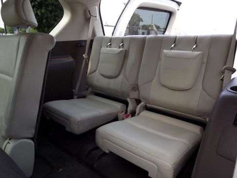 Used 2013 Lexus GX 460 image 29