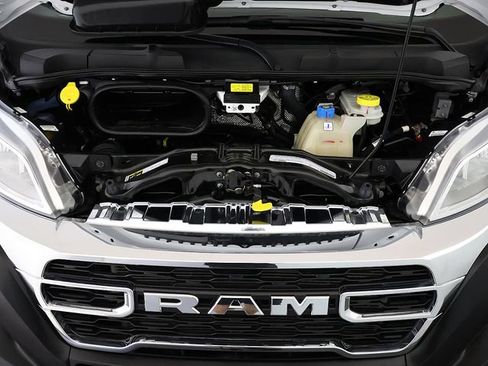 Used 2025 RAM ProMaster 2500 w/ U-Haul Equipment Group FWD image 30