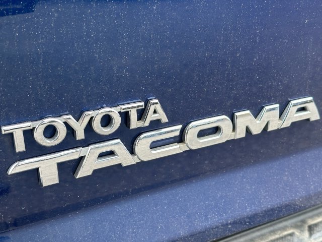 Used 2015 Toyota Tacoma 4x4 Double Cab image 12