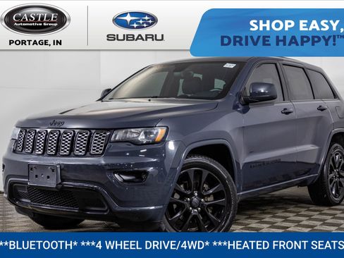 Used 2017 Jeep Grand Cherokee Altitude image 1