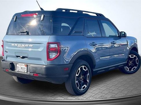 Certified 2024 Ford Bronco Sport Outer Banks w/ Tech Package image 12