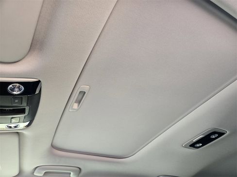 New 2026 Kia Seltos EX image 38