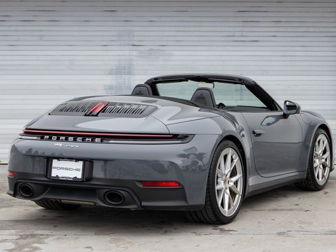 Certified 2025 Porsche 911 Carrera image 7