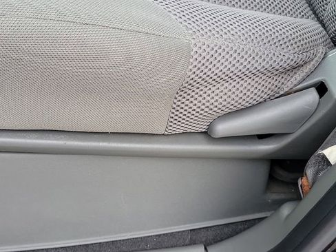 Used 2019 Nissan Frontier S image 18