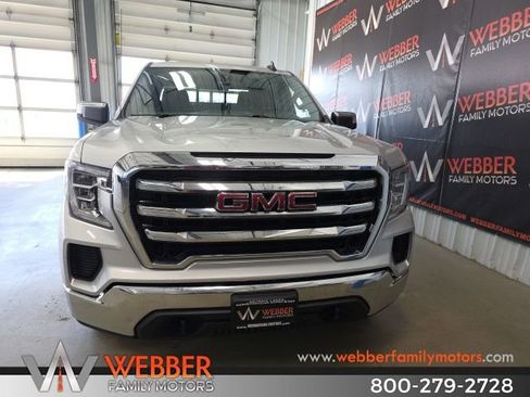 Used 2019 GMC Sierra 1500 SLE w/ SLE Value Package image 2