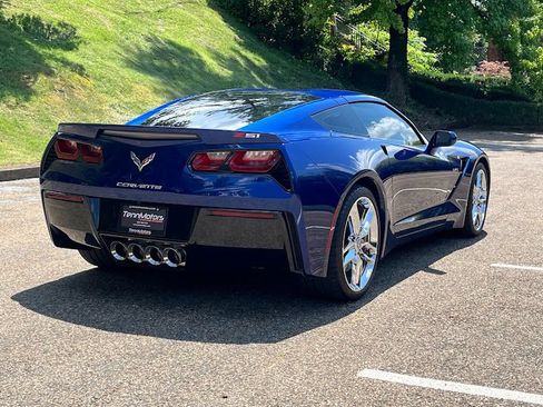 Used 2017 Chevrolet Corvette Stingray Coupe RWD image 21
