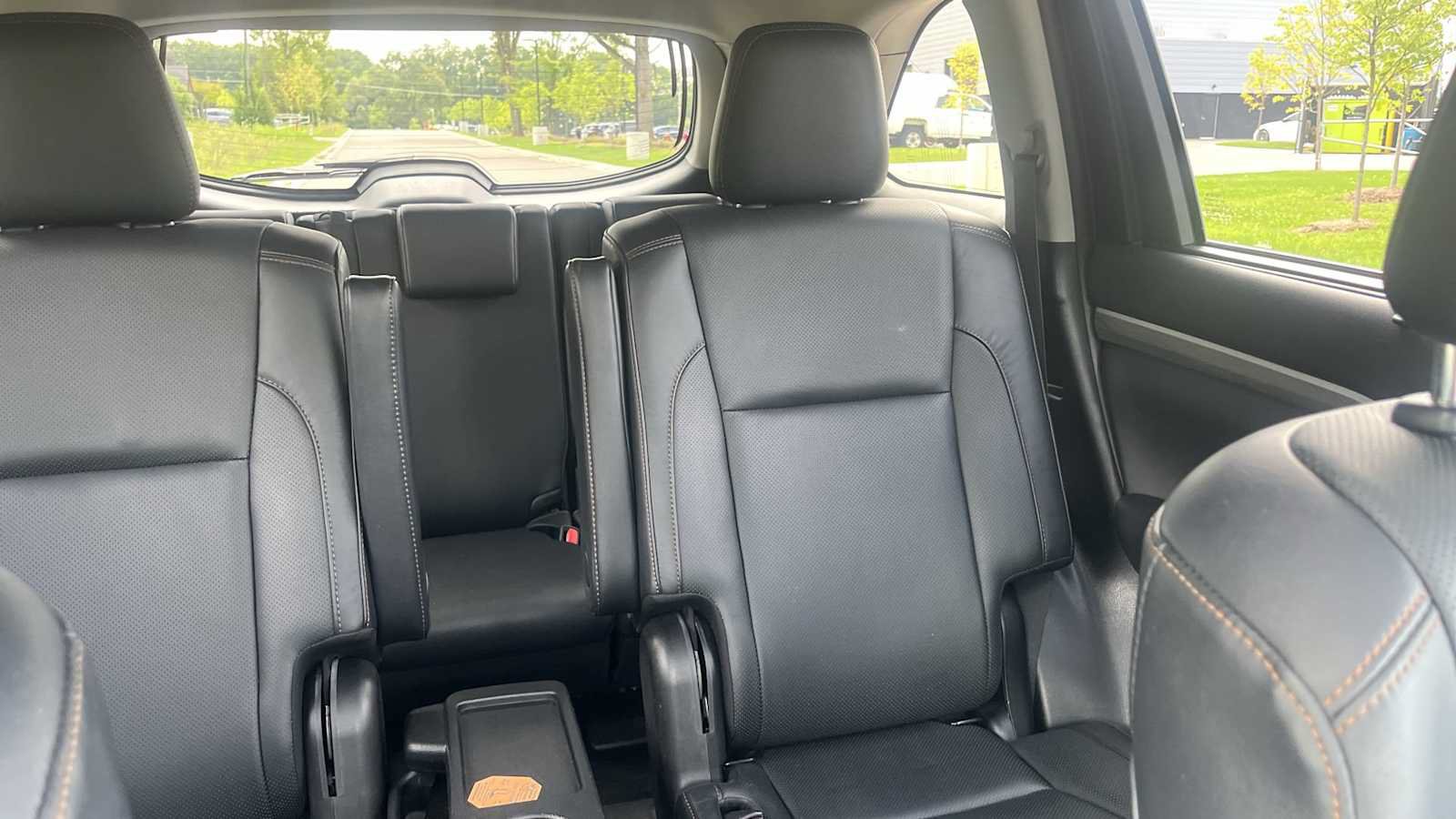 Used 2019 Toyota Highlander Limited AWD/4WD image 33