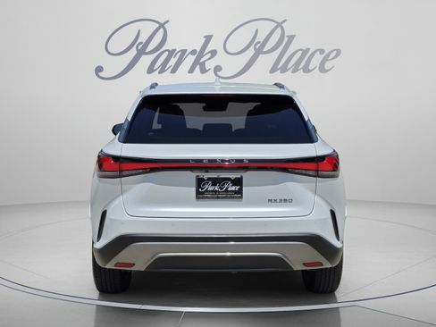 Used 2025 Lexus RX 350 Premium w/ Accessory Package (Z1) FWD image 4
