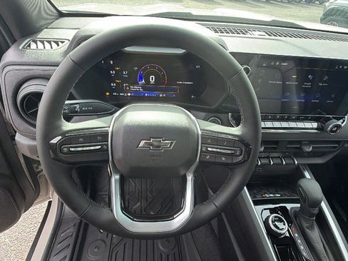 New 2026 Chevrolet Colorado Trail Boss AWD/4WD image 18