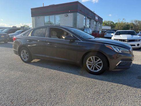 Used 2015 Hyundai Sonata SE w/ Option Group 09 image 7