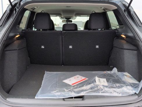 New 2026 Nissan Kicks SV w/ Cold Weather Package image 17