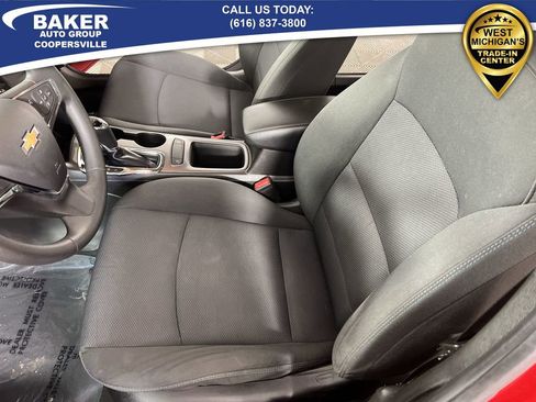 Certified 2019 Chevrolet Cruze LT w/ LT Fleet Convenience Package image 17