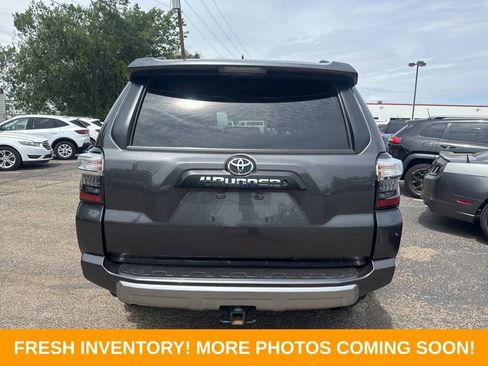 Used 2019 Toyota 4Runner TRD Off-Road AWD/4WD image 3