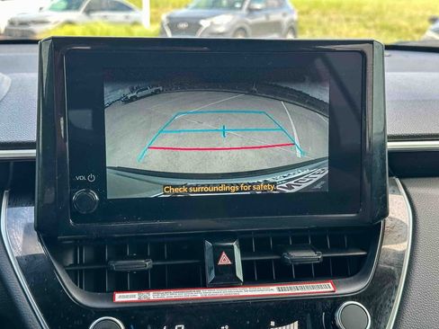 Used 2024 Toyota Corolla Cross SE image 31