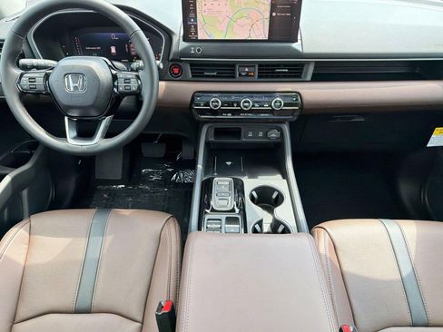 New 2026 Honda Pilot Touring image 22